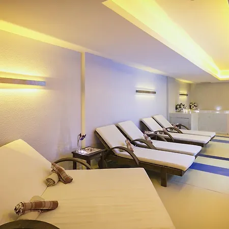 Ξενοδοχείο Sisus 4*