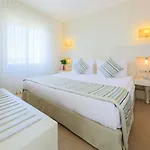 Sisus Hotel