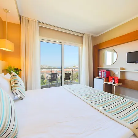 Sisus 4* Cesme